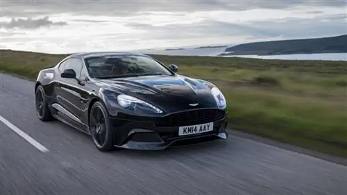 Мэтт Беккер переходит из Lotus в Aston Martin