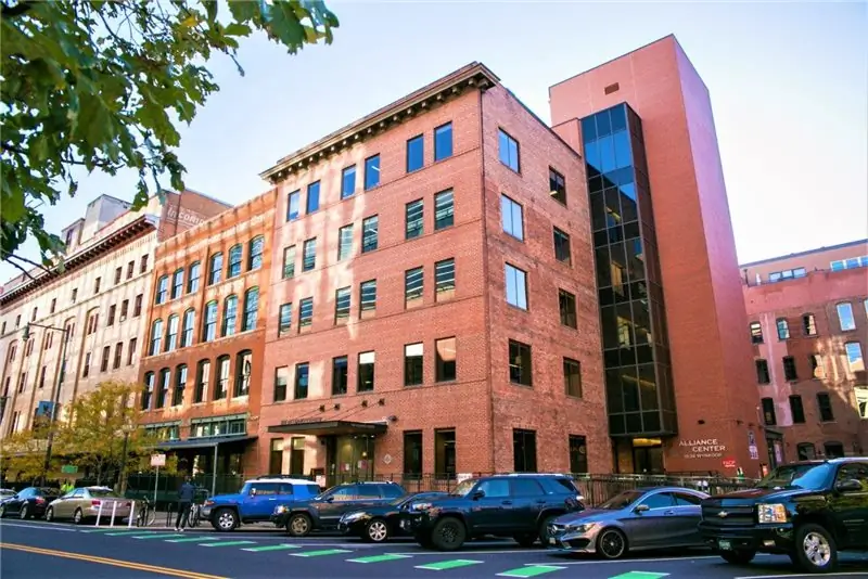 В центре Денвера проходят испытания новой технологии производства автомобилей в зданиях (V2B)