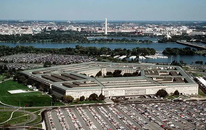 Знаменитое здание Пентагона в США Знаменитое здание Пентагона в США