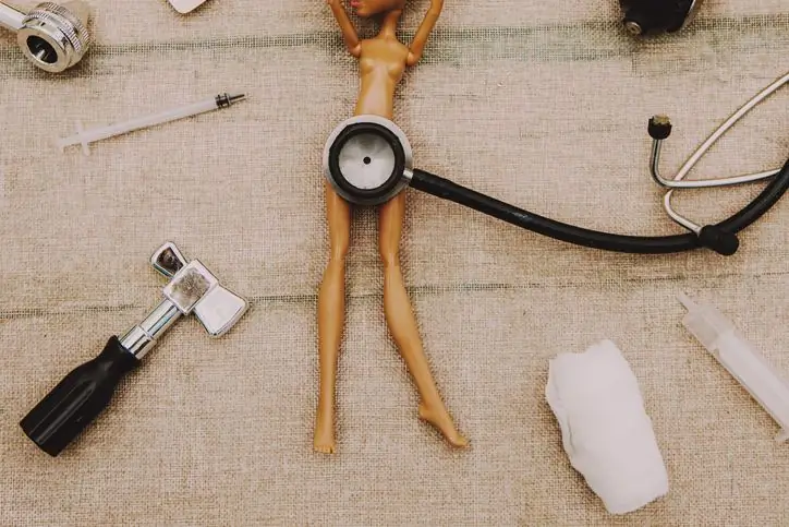 Причина, по которой сотням женщин в США реконструируют девственную плеву