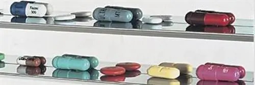 Половина лекарств бесполезны!