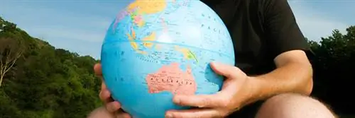 «Мир в наших руках»: книга инициатив по его изменению