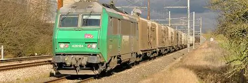 Последний поезд зеленщиков Рунгиса заменили 20 тысячами грузовиков?