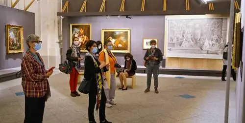 Ношение маски обязательно