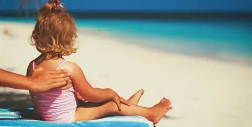 Ребенок, получивший солнечный ожог