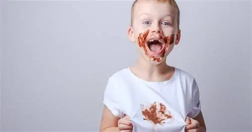 Одежда: 12 пятен, 12 советов по их устранению!