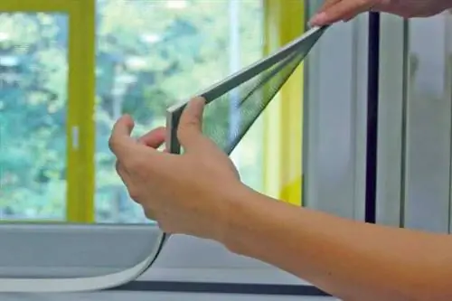 Нет ничего лучше, чем оконные сетки, чтобы отпугивать мух от вашего дома.