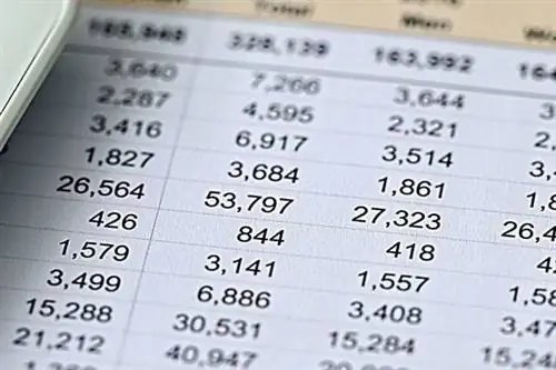 Лист, полный цифр