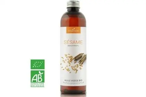 Бутылка кунжутного масла