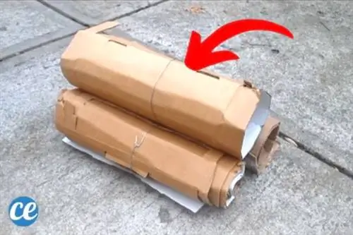 Бревна, сделанные из кусочков картона, чтобы легко разжечь огонь.