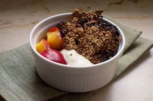 Приготовленная на гриле и размягченная киноа - настоящее наслаждение.