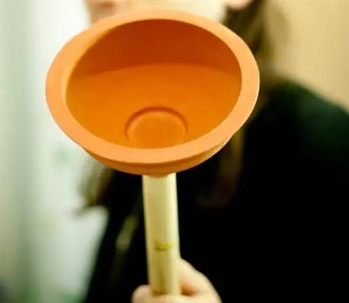 вантуз для прочистки унитазов