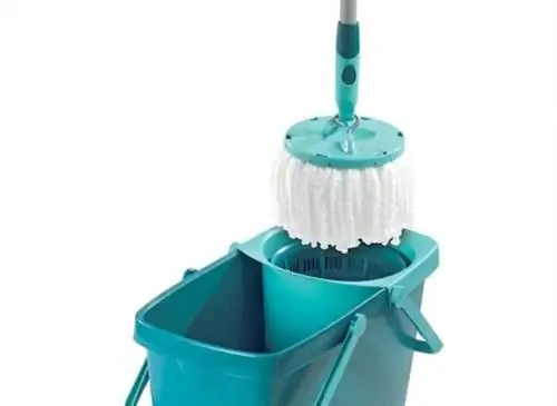 испанский веник, чтобы прочистить унитаз