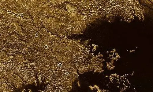 На Титане обнаружены глубокие каньоны