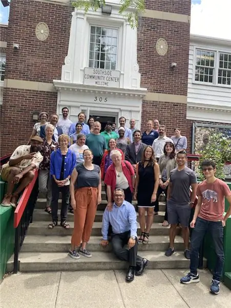 люди на лестнице