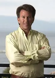 Джеффри Холлендер