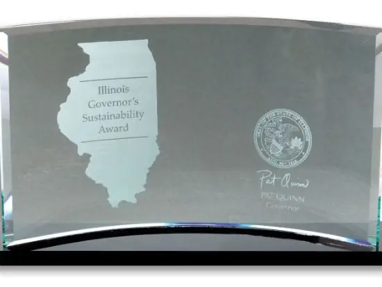 Изображение премии губернатора Иллинойса за устойчивое развитие предоставлено ITSC
