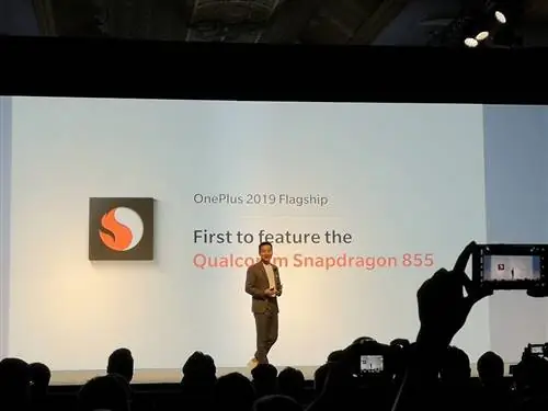 OnePlus подтверждает выпуск первого смартфона 5G с обновлением SnapDragon 855 от 200 до 300 долларов дополнительно