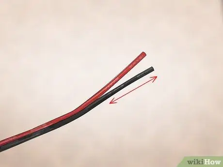 Обрежьте провод динамика, шаг 5