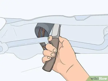 Подключите усилитель к сабвуферу и головному устройству Шаг 4