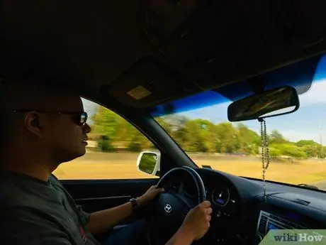 Избегайте столкновений при вождении Шаг 2