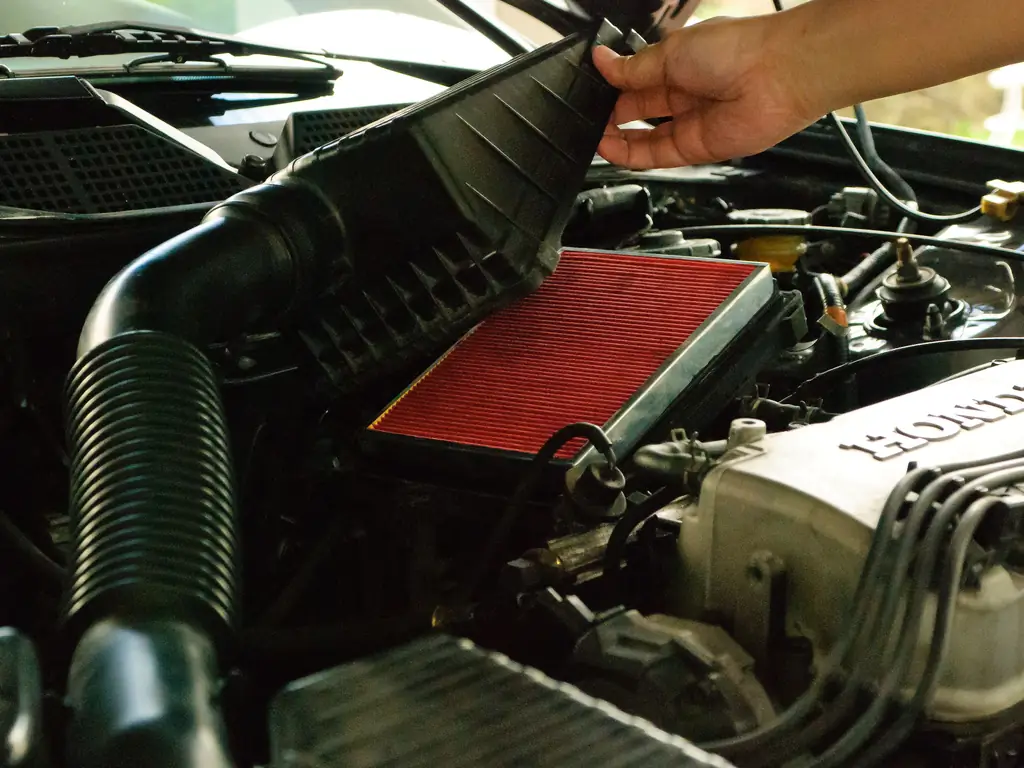 Как избежать столкновений при вождении: 9 шагов (с картинками)