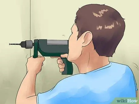 Настенное крепление плазменного телевизора Шаг 3