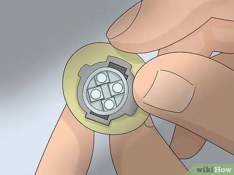 Замена световых индикаторов в автомобиле Шаг 5