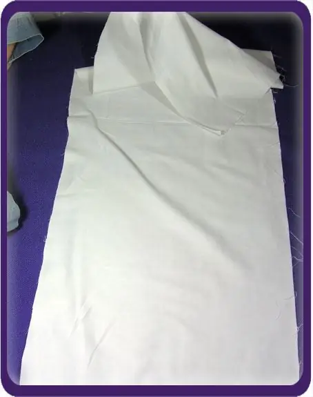 Прикрепите ремни к ткани сумки