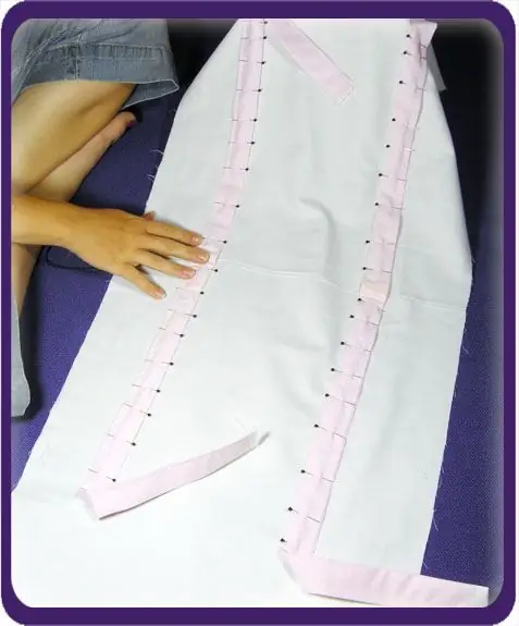 Пришейте ремни на месте