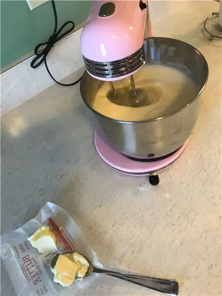 Добавить масло