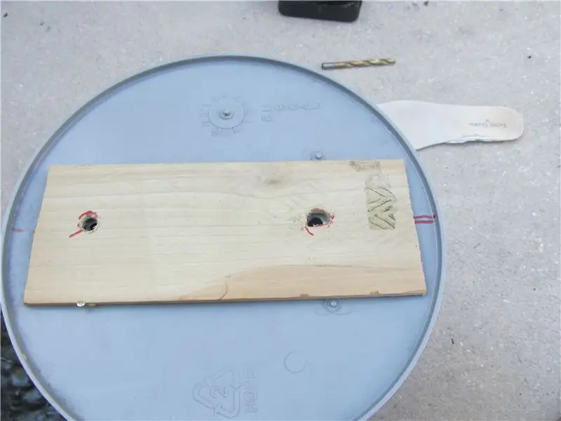 Дополнительная ступенька для большой обуви