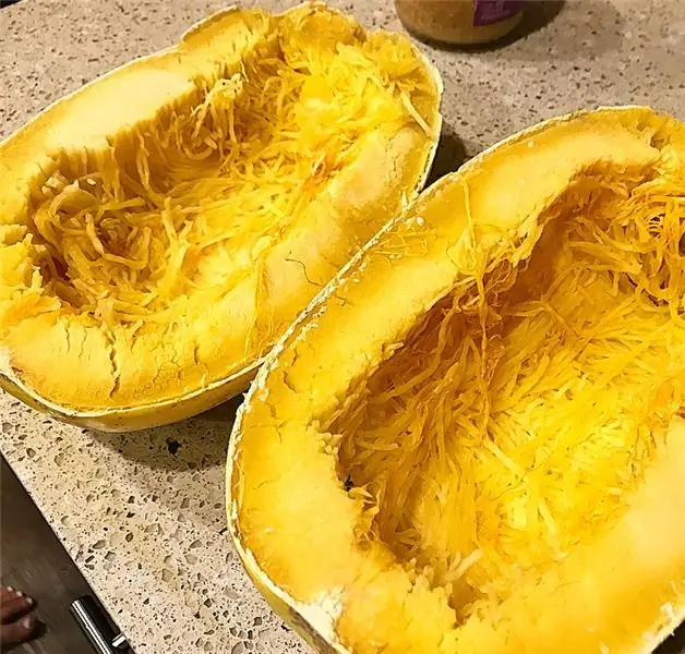 Сырные спагетти с кабачком