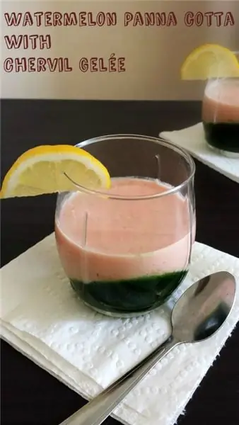 Арбузная панна-котта с шервилевым геле
