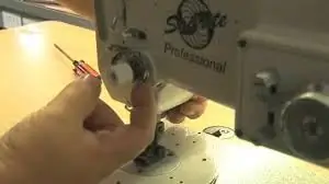 Шаг: Практика шитья: по прямой линии и на куске обрезков ткани