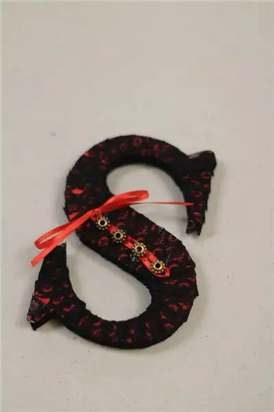 Добавление украшения ленты