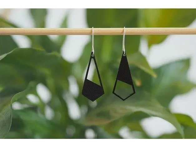 PolygonWildJewelry - Геометрические и минималистские украшения из акрила PolygonWildJewelry - Геометрические и минималистские украшения из акрила