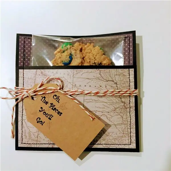 Завершите работу ниткой, шпагатом или лентой