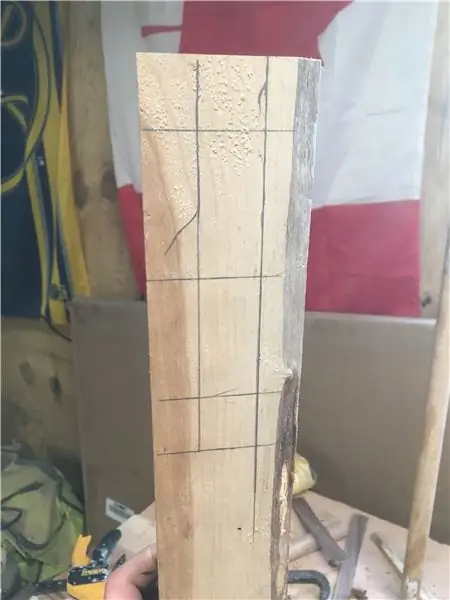 Тенон на столбе