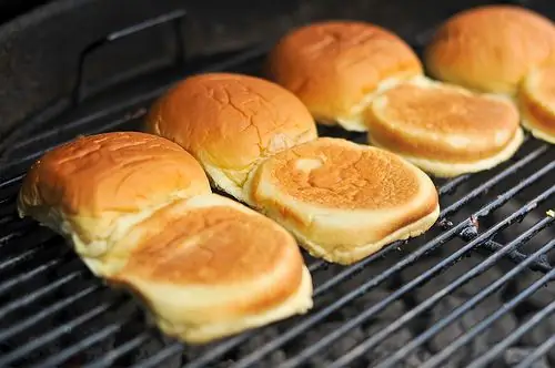 Жарка булочки Жарка булочки