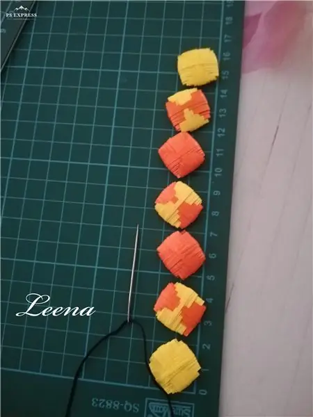 Нанизывая бусины Нанизывая бусины