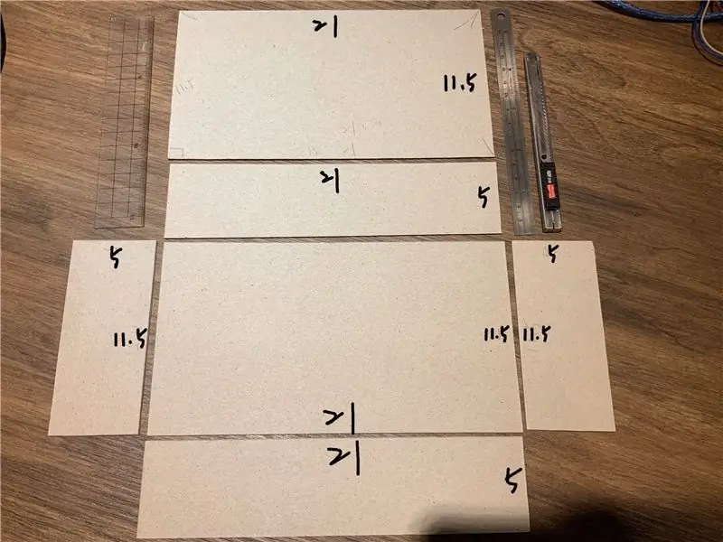 Разрезать доску