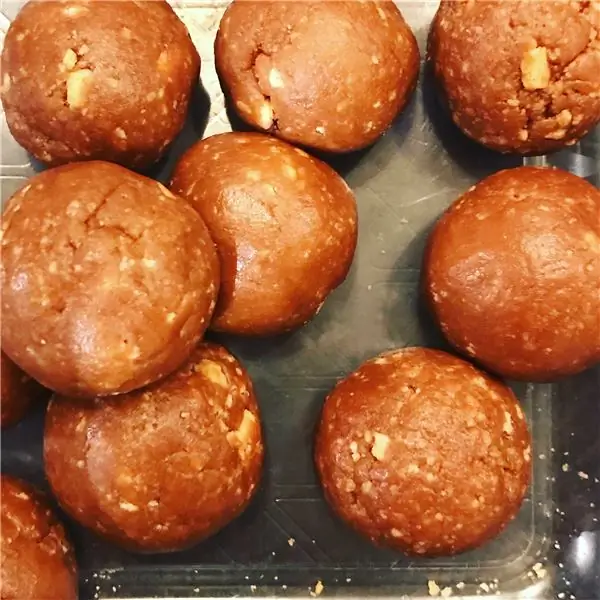 Сделайте начинку в шарики