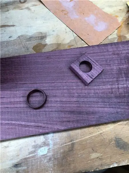 Просверлите внутренний диаметр кольца