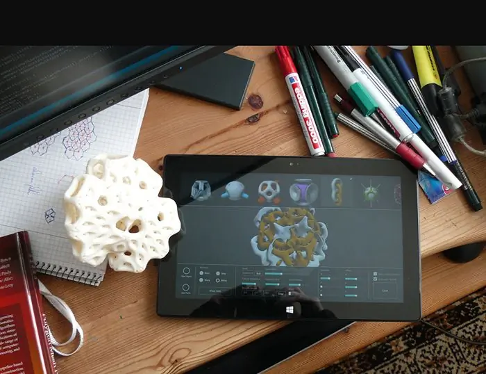 Программа SimpSymm для 3D-печати графических изображений Microsoft Tablet Программа SimpSymm для 3D-печати графических изображений Microsoft Tablet
