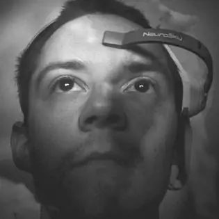 Techno-Neuro Sculptor 3D печатает мозговые волны