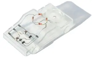 3D-печатная модель автомобиля с 3D-печатными схемами LBM