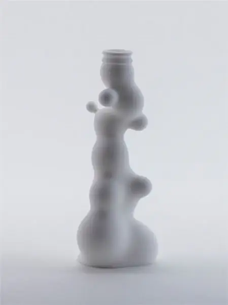 Бутылка Peroni, напечатанная на 3D-принтере Бутылка Peroni, напечатанная на 3D-принтере