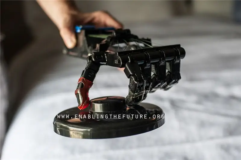 flextendor напечатанные на 3D-принтере захваты для протезов без движения запястья flextendor напечатанные на 3D-принтере захваты для протезов без движения запястья