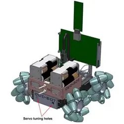 Олаф Дигель печатает OddBot на 3D-принтере